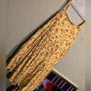 Medium sunflower dress